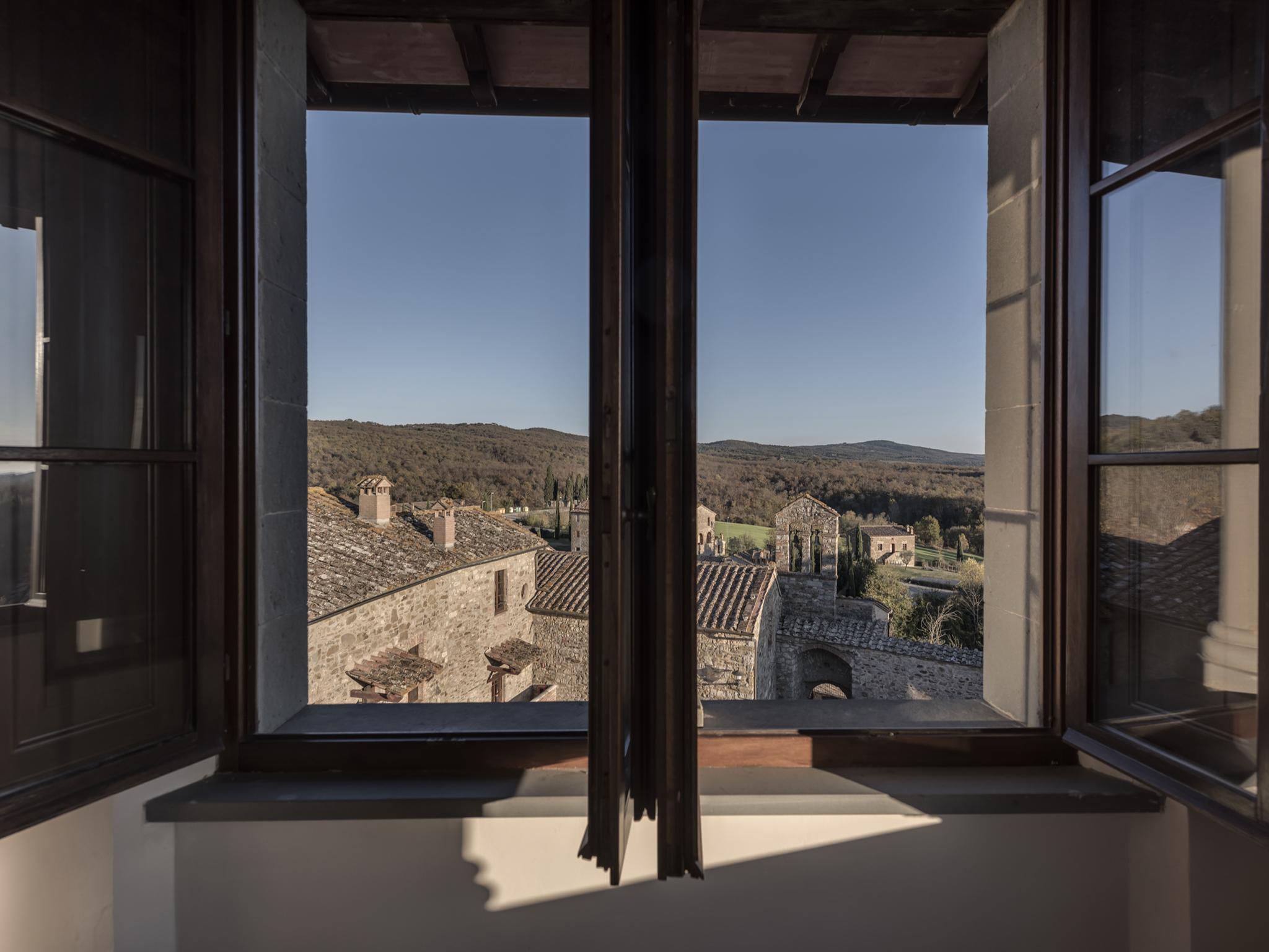 Castel Monastero - The Leading Hotels Of The World Castelnuovo Berardenga Luaran gambar