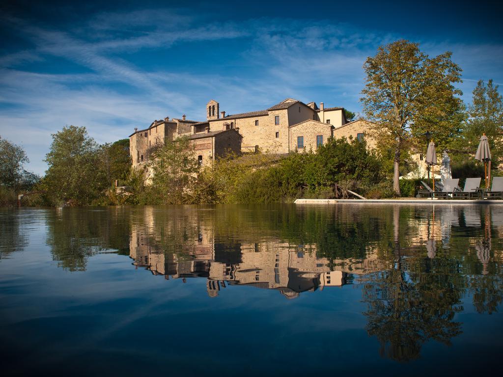 Castel Monastero - The Leading Hotels Of The World Castelnuovo Berardenga Luaran gambar